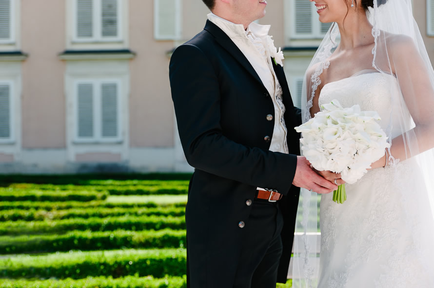 Brautpaar im Schlossgarten Mirabell